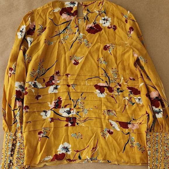 Massimo Dutti Floral Silk Blouse Size 6 - Picture 3 of 5